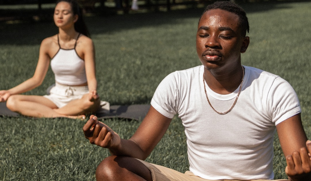 IGNITE YOUR VITALITY: THE TRANSFORMATIVE POWER OF YOGA FOR MEN’S WELL-BEING