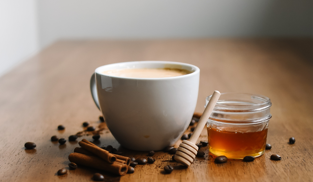 SPICED ROOIBOS TEA LATTE